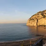 Casa Santa Lucia 아파트 메타